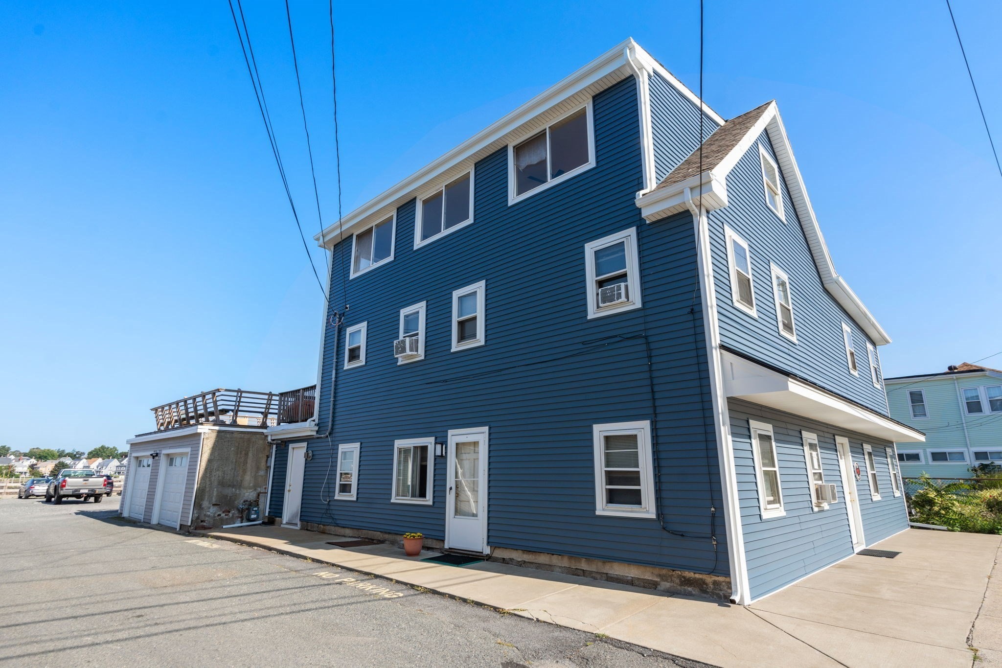 585 Shirley Street - 2